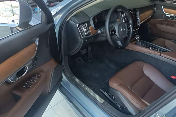 Used Volvo S90 2020 T5 Zhiyi Luxury Edition Driver Seat