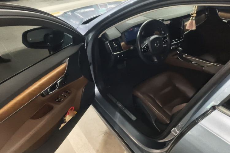 Used Volvo S90 2020 T5 Zhiyi Luxury Edition Driver Seat
