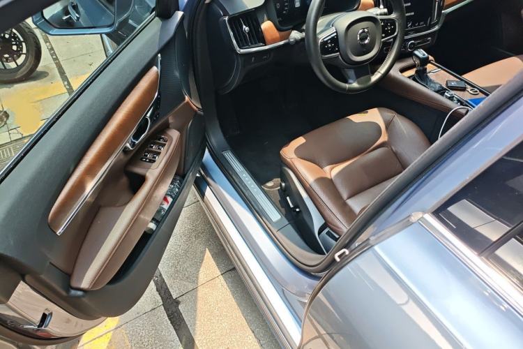 Used Volvo S90 2020 Facelifted T5 Zhiyi Luxury Edition Driver Seat