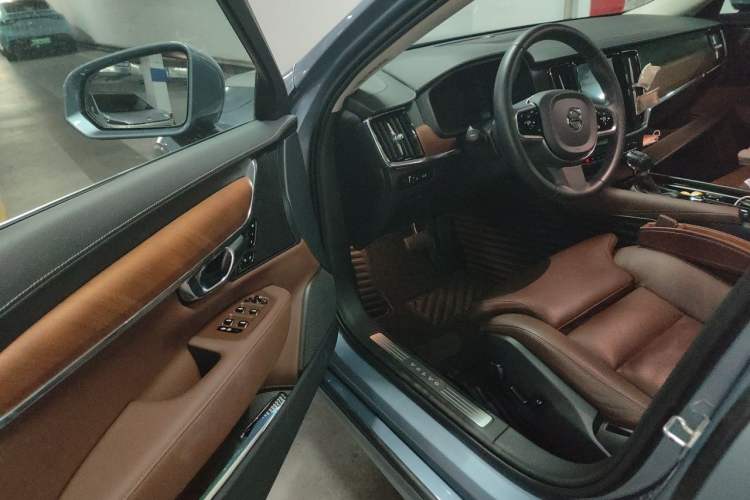 Used Volvo S90 2020 T5 Zhiyuan Luxury Edition Driver Seat