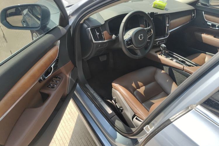 Used Volvo S90 2020 Facelifted T5 Zhiyi Luxury Edition Driver Seat