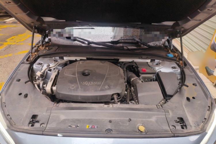 Used Volvo S90 2020 T5 Zhiyi Luxury Edition Engine Bay
