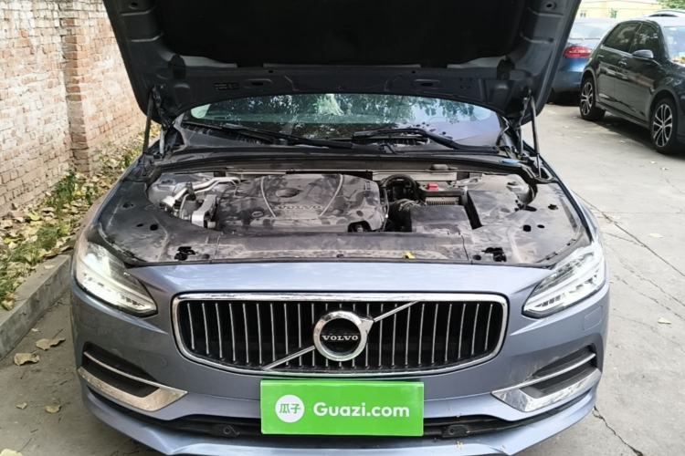 Used Volvo S90 2020 T5 Zhiyuan Luxury Edition Engine Bay