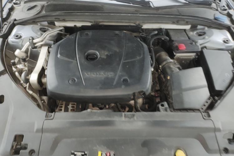 Used Volvo S90 2020 Facelifted T5 Zhiyi Luxury Edition Engine Bay