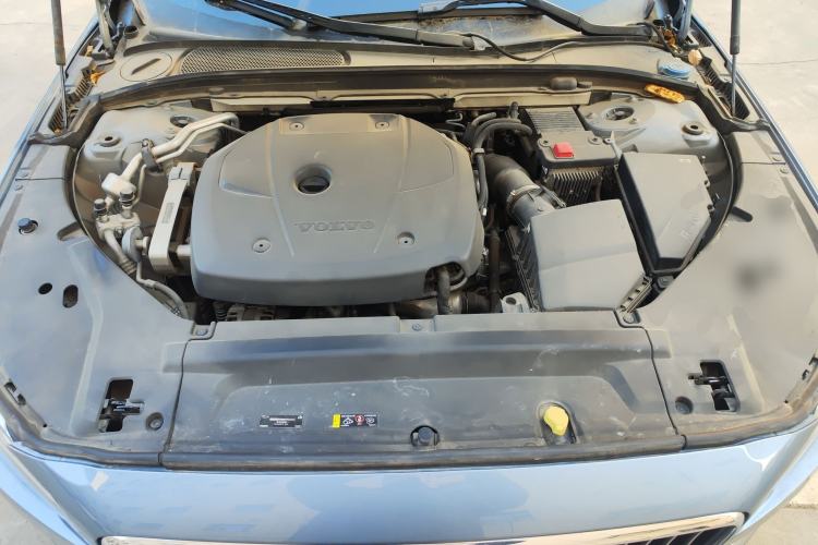 Used Volvo S90 2020 T5 Zhiyi Luxury Edition Engine Bay