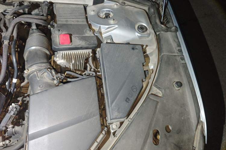 Used Volvo S90 2020 T5 Zhiyi Luxury Edition Engine Bay Left