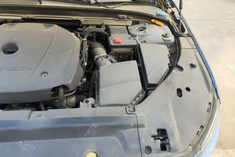 Used Volvo S90 2020 T5 Zhiyi Luxury Edition Engine Bay Left