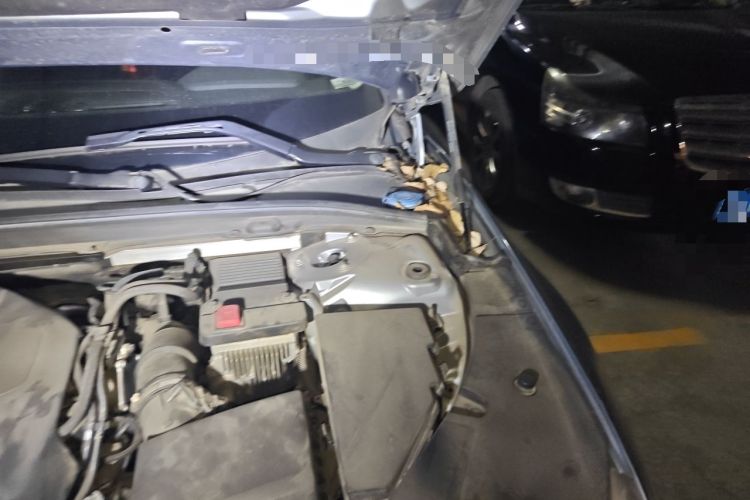 Used Volvo S90 2020 T5 Zhiyi Luxury Edition Engine Bay Left