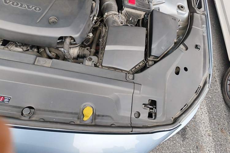 Used Volvo S90 2020 T5 Zhiyuan Luxury Edition Engine Bay Left