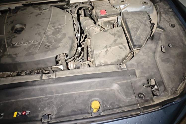 Used Volvo S90 2020 T5 Zhiyi Luxury Edition Engine Bay Left