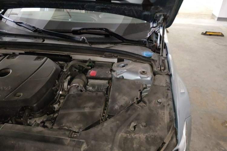 Used Volvo S90 2020 T5 Zhiyi Luxury Edition Engine Bay Left