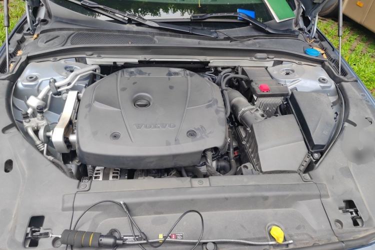 Used Volvo S90 2020 T5 Zhiyi Luxury Edition Engine Bay