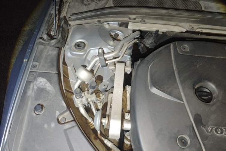 Used Volvo S90 2020 T5 Zhiyi Luxury Edition Engine Bay Right