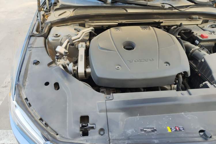 Used Volvo S90 2020 T5 Zhiyi Luxury Edition Engine Bay Right