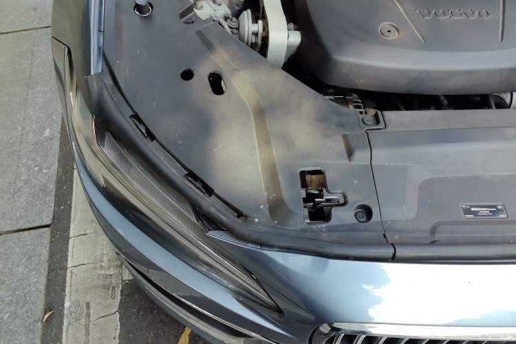 Used Volvo S90 2020 T5 Zhiyuan Luxury Edition Engine Bay Right