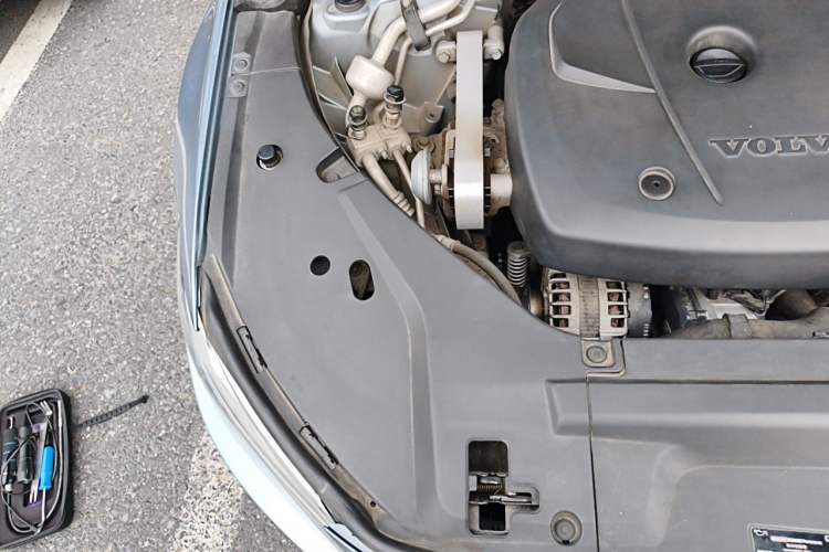 Used Volvo S90 2020 T5 Zhiyuan Luxury Edition Engine Bay Right