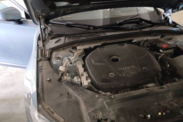 Used Volvo S90 2020 T5 Zhiyi Luxury Edition Engine Bay Right