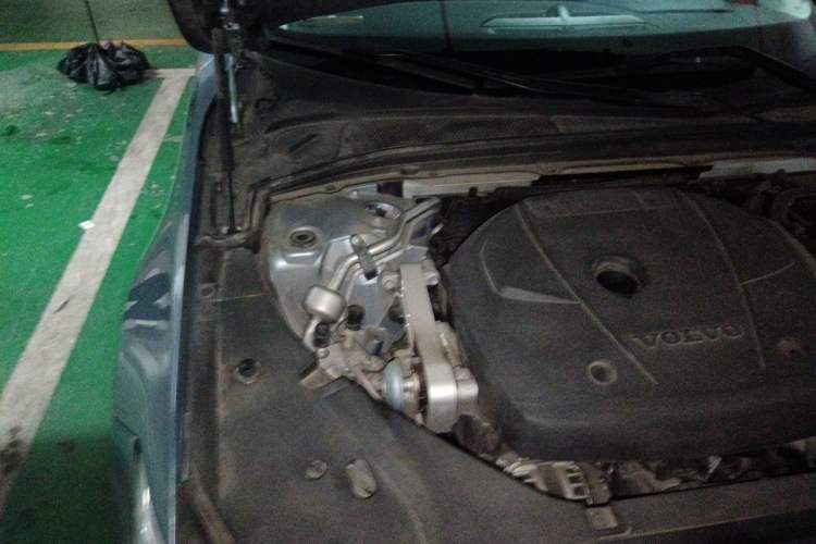 Used Volvo S90 2020 T5 Zhiya Luxury Edition Engine Bay Right