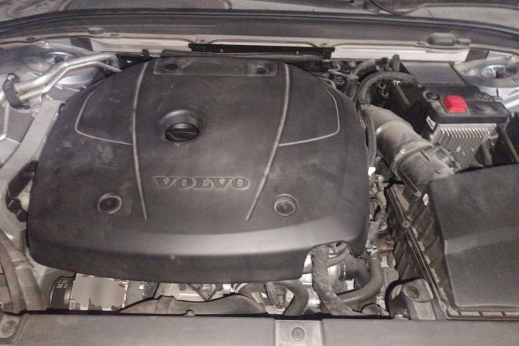 Used Volvo S90 2020 Facelifted T5 Zhiyi Luxury Edition Engine Bay