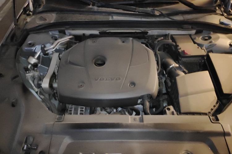 Used Volvo S90 2020 T5 Zhiyi Luxury Edition Engine Bay