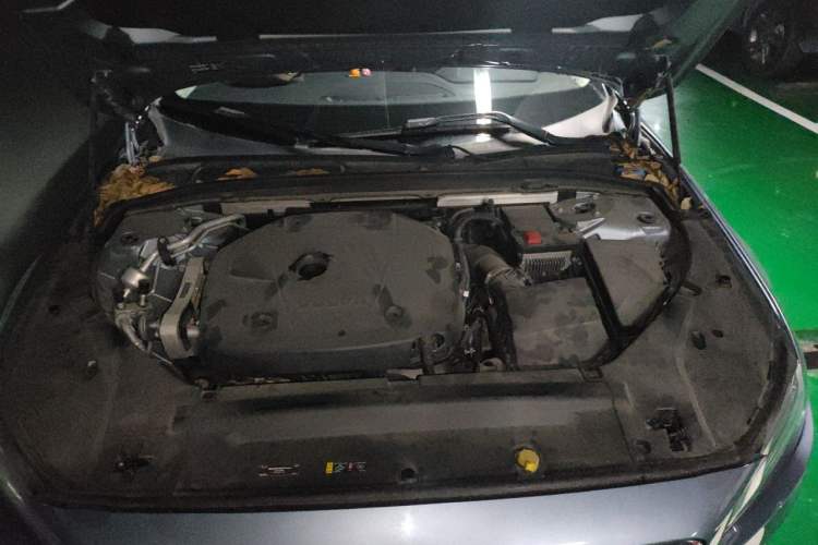 Used Volvo S90 2020 T5 Zhiyi Luxury Edition Engine Bay