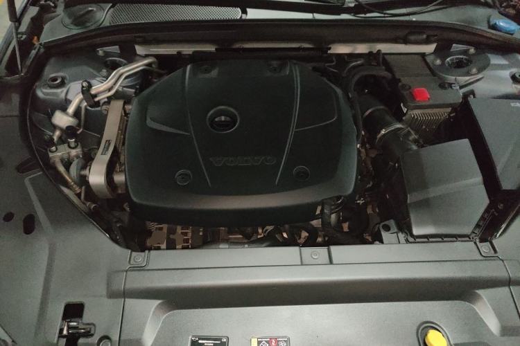 Used Volvo S90 2020 T5 Zhiyuan Luxury Edition Engine Bay