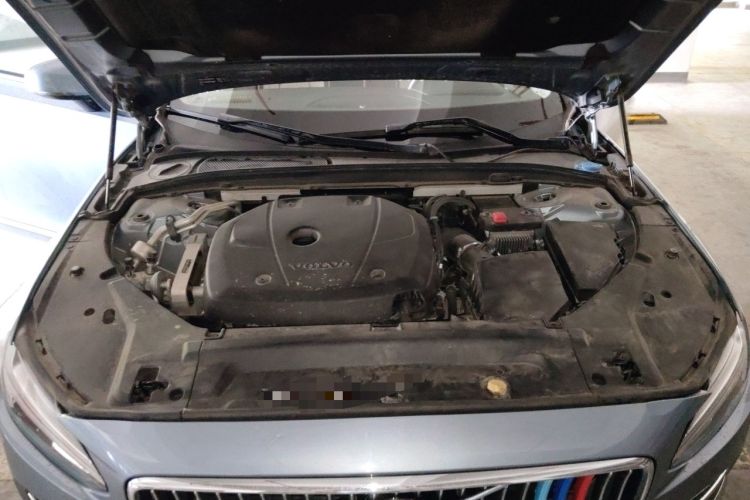 Used Volvo S90 2020 T5 Zhiyi Luxury Edition Engine Bay