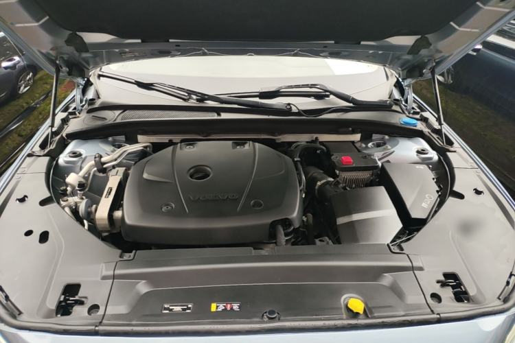 Used Volvo S90 2020 T5 Zhiyi Luxury Edition Engine Bay