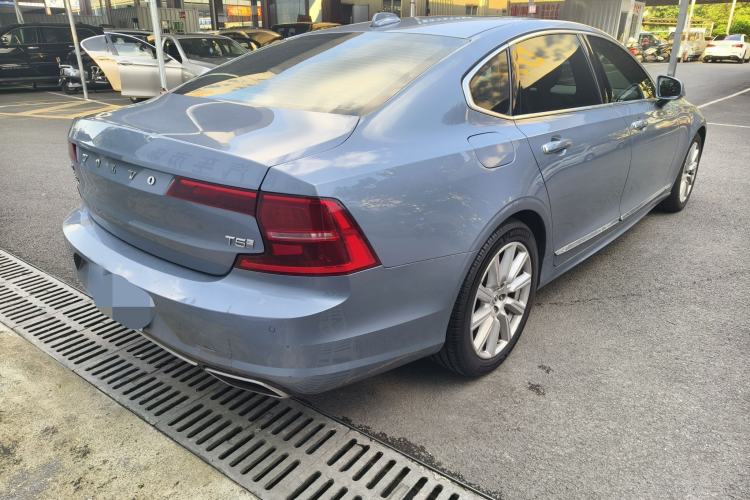 Used Volvo S90 2020 Facelifted T5 Zhiyi Luxury Edition Exterior 2