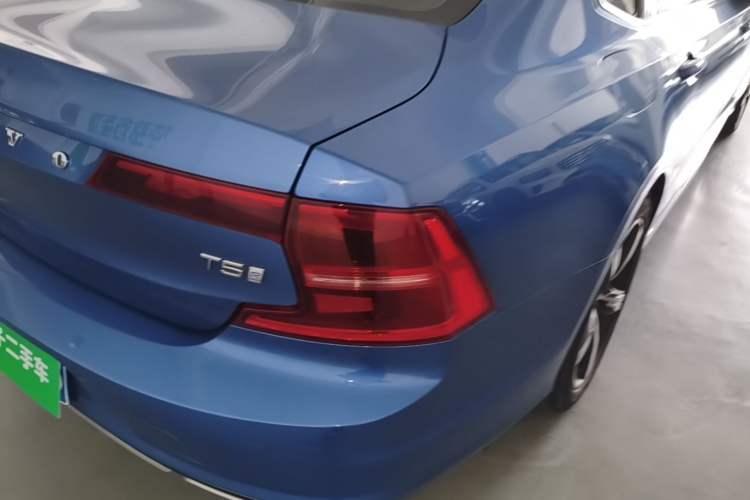 Used Volvo S90 2020 Facelifted T5 Zhiyi Sport Edition Exterior 3