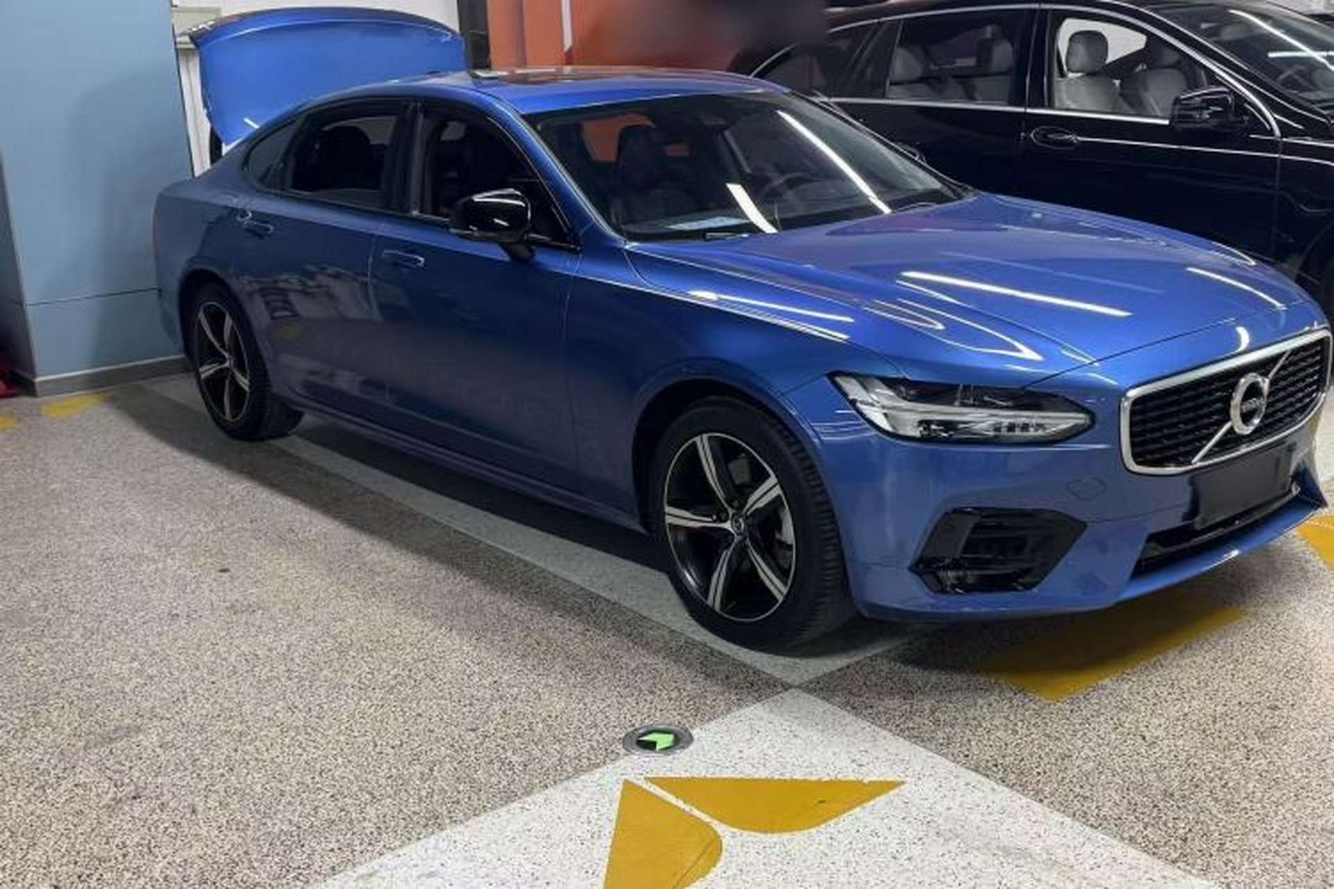Used Volvo S90 2020 T5 Zhiyi Sport Edition Exterior 4