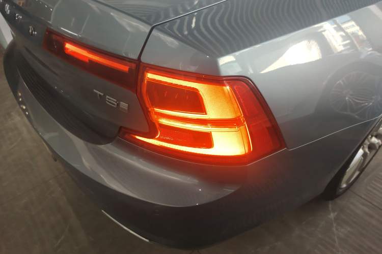 Used Volvo S90 2020 Facelifted T5 Zhiyi Luxury Edition Exterior 6