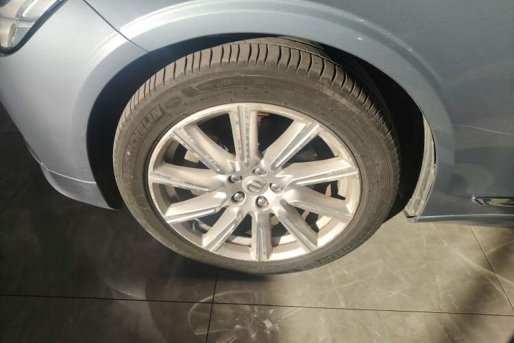 Used Volvo S90 2020 Facelifted T5 Zhiyi Luxury Edition Exterior 7