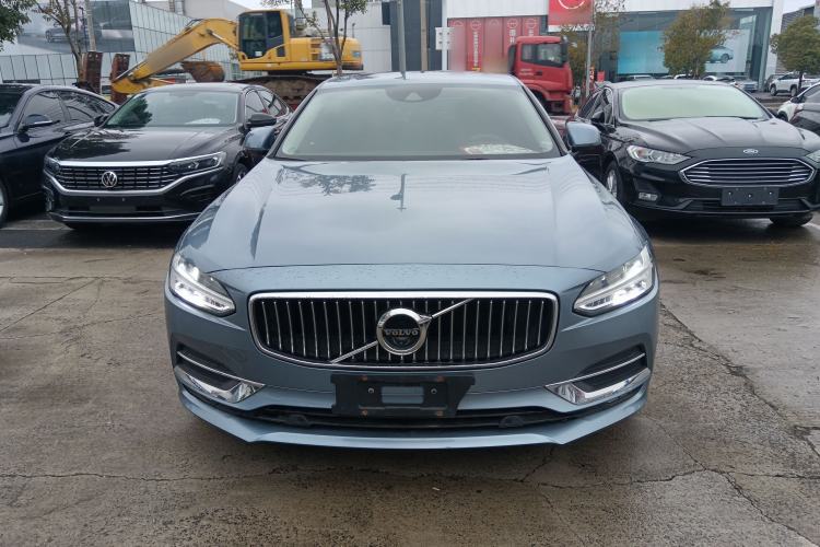 Used Volvo S90 2020 Facelifted T5 Zhiyi Luxury Edition Front