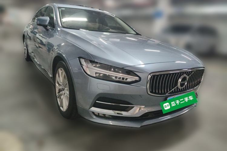 Used Volvo S90 2020 T5 Zhiyuan Luxury Edition Front Right 45 Deg