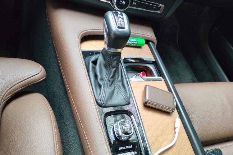 Used Volvo S90 2020 T5 Zhiyuan Luxury Edition Gear Lever