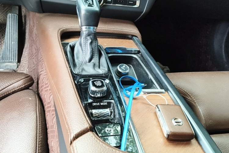Used Volvo S90 2020 T5 Zhiyuan Luxury Edition Gear Lever