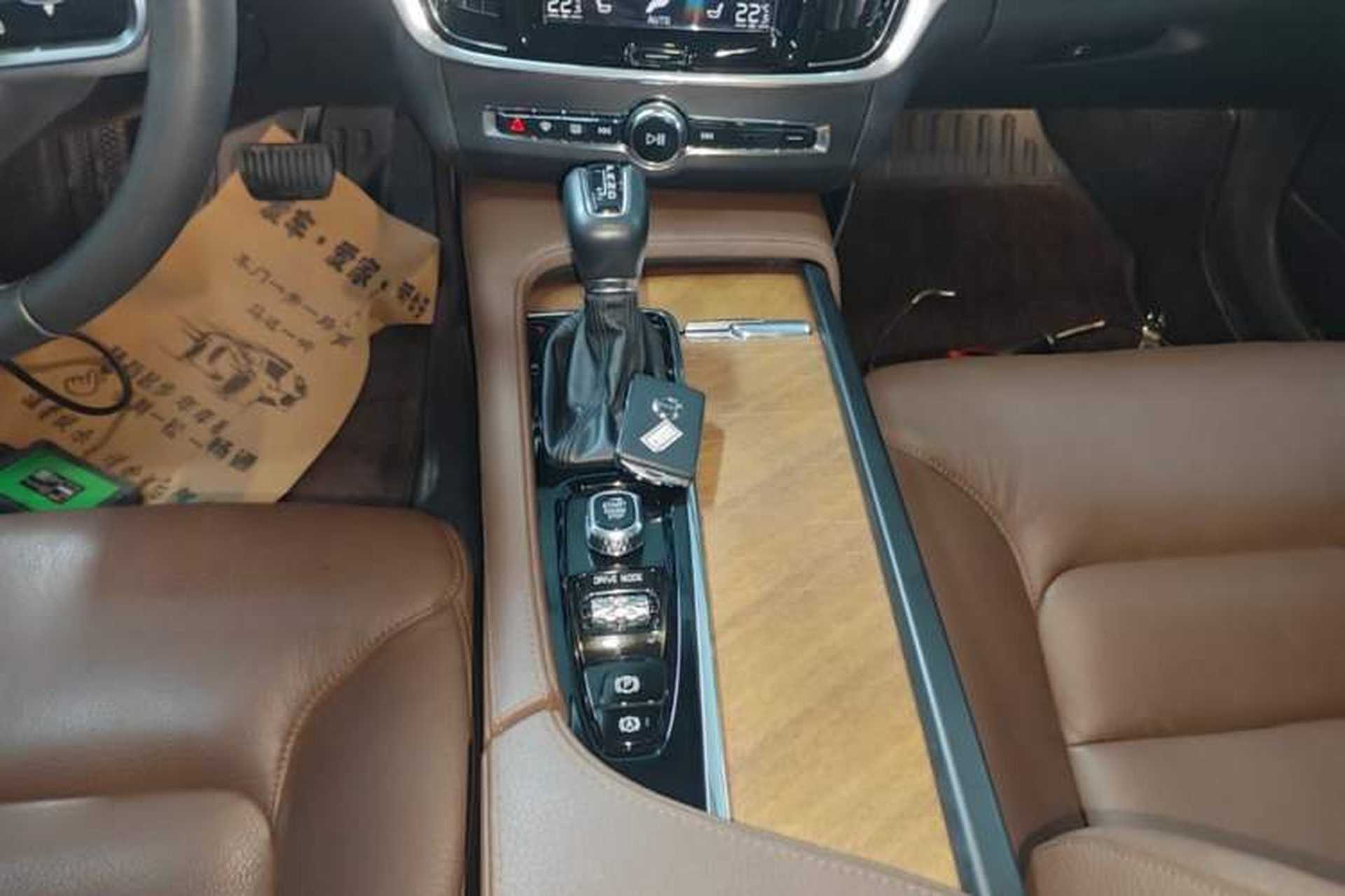 Used Volvo S90 2020 T5 Zhiyi Luxury Edition Gear Lever