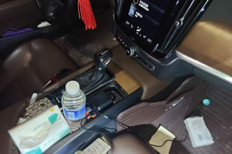 Used Volvo S90 2020 T5 Zhiyi Luxury Edition Gear Lever
