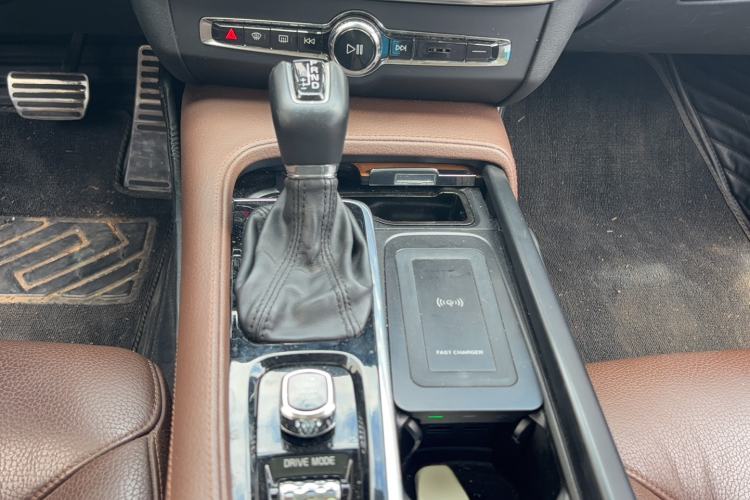 Used Volvo S90 2020 T5 Zhiyi Luxury Edition Gear Lever