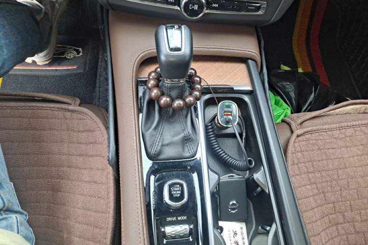 Used Volvo S90 2020 T5 Zhiyi Luxury Edition Gear Lever