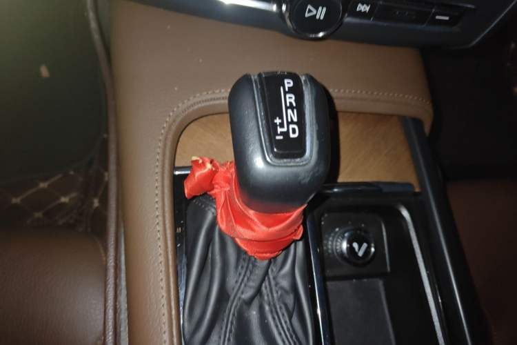 Used Volvo S90 2020 T5 Zhiyi Luxury Edition Gear Lever