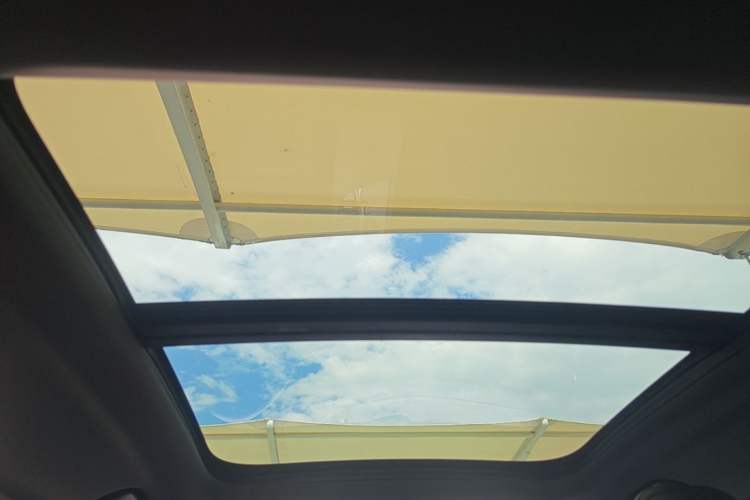 Used Volvo S90 2020 T5 Zhiyuan Sport Edition Headliner