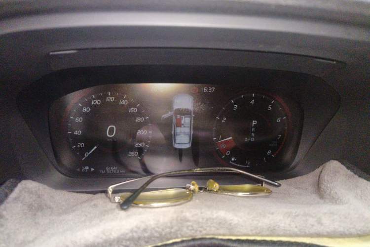 Used Volvo S90 2020 T5 Zhiyi Luxury Edition Instrument Cluster