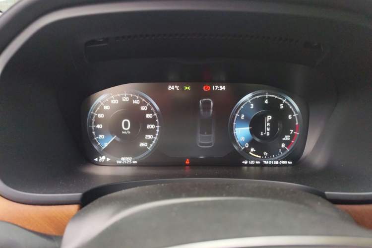 Used Volvo S90 2020 T5 Zhiyuan Luxury Edition Instrument Cluster