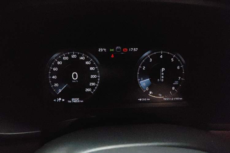 Used Volvo S90 2020 T5 Zhiyi Luxury Edition Instrument Cluster