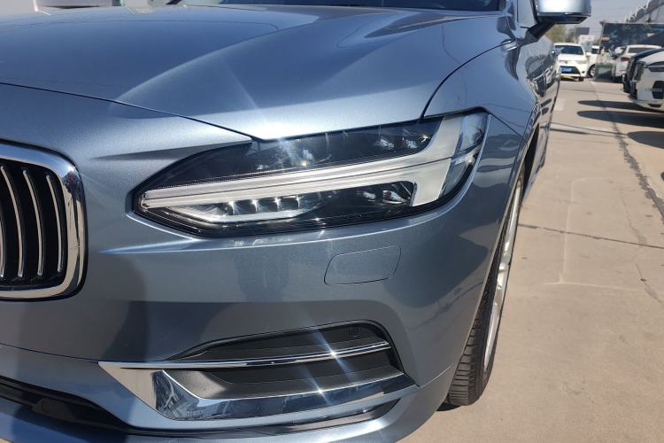 Used Volvo S90 2020 Facelift T5 Smart & Luxurious Edition Left Front Headlight