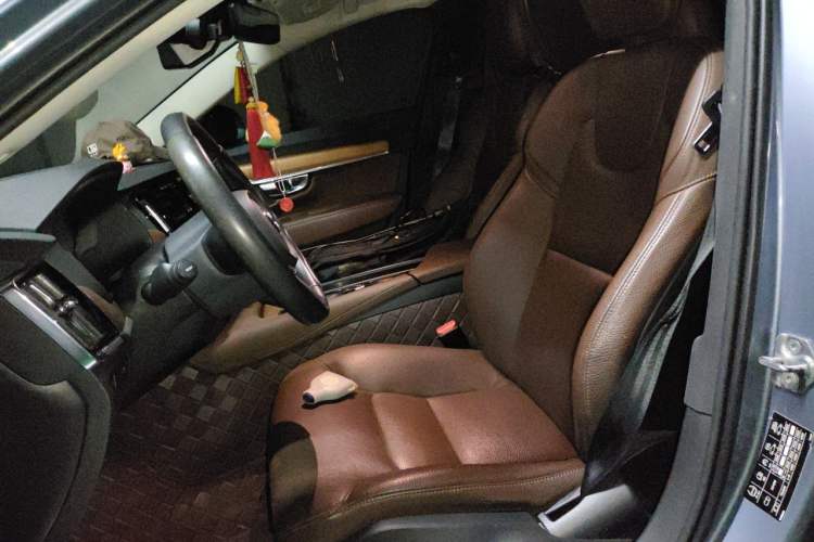 Used Volvo S90 2020 T5 Zhiyi Luxury Edition Left Front Seat
