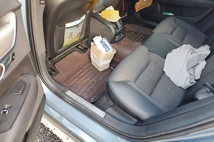 Used Volvo S90 2020 T4 SmartDrive Luxury Edition Left Rear Seat