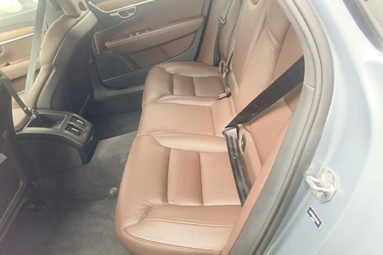 Used Volvo S90 2020 Facelifted T5 Zhiyi Luxury Edition Left Rear Seat